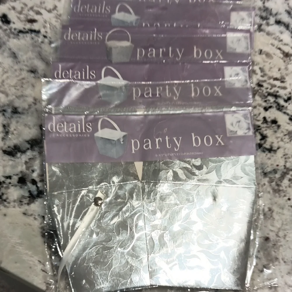 5 Paper Party Boxes